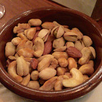 baru Publo - H28.02.25 ミックスナッツの燻製