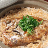 のどぐろ土鍋炊込みご飯 香の物付（3～4名様用）