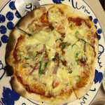 Kitchen BAR oluolu - トマトミックスピザ