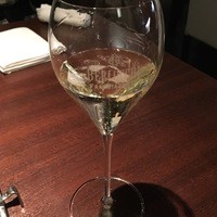 オステリア・オリエーラ - スパークリングワインで乾杯。