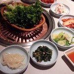 Yakiniku Seoul  - 突き出したち(16-02)