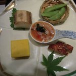 夕食　梅くらげ・枝豆など