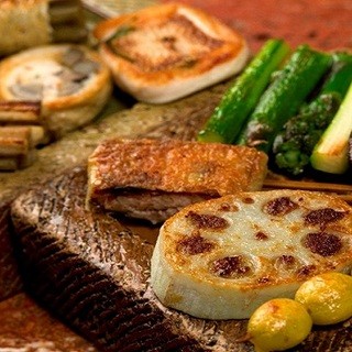 ルーツは串焼料理専門店