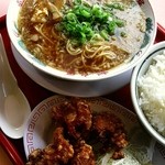 ラーメン魁力屋 - 唐揚げ定食993円ごはん大盛