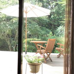 月の花 梟 - 食事処から見えるテラス