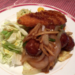 タキオン - 肉団子炒めとササミしそフライ（日替わりランチ）