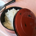 天外天 - ランチ 白米
