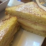 24/7 Gallery Menu - たっぷりチーズのふわふわサンド