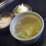 Itsuchiyouitsutan - スープ、大根おろし、白菜の漬物