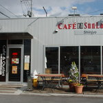 カフェ＆アウトレット　カフェ・サンラヴィアン - 工場から100m位にある直営店