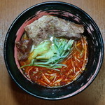 赤とろ肉ラーメン