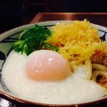 丸亀製麺 - 個人的定番のとろ玉