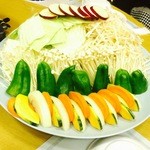 味園 - 野菜もりもり～って、このモヤシの量って!!