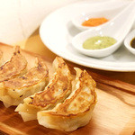 GYOZA BAR Comme a Paris - 