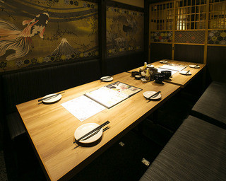 Sushidokoro Kinno Dashi - 7階：広々完全個室（8～14名様まで）