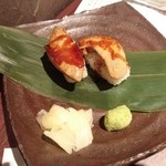 和牛焼肉 とびうし - 3回目。フォアグラの握り。溶ける！