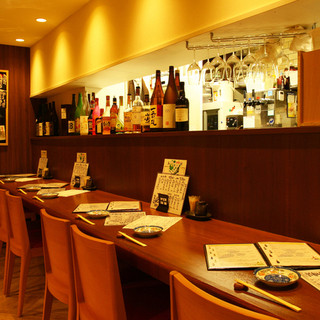 料理長のおすすめ料理とお酒を片手に、贅沢な江坂の夜をお楽しみください