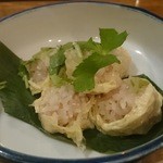 味人 - もち米の湯葉巻シュウマイ