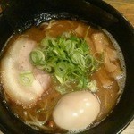 麺や 幸村 - 魚介豚骨ラーメン・750円　大盛り・100円　味玉・100円