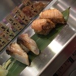 寿司 魚がし日本一 - 炙りサバに炙りサーモン