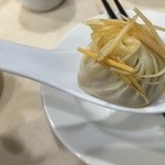 京鼎楼 - 小籠包 with 生姜
      2016.2.27 Sat.