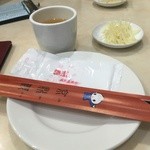 京鼎楼 - お手元
      2016.2.27 Sat.