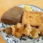 みどり屋 - こんにゃくも良いお味です。