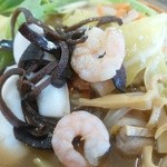 みどり屋 - エビにイカにお肉その他。