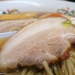 煮干鰮らーめん 圓 - チャーシュー