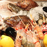ピッツァリア オステリア ファリーナ - Seafood Variety