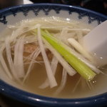 牛たん炭焼き 利久 一番町店 - テールスープ