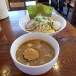 吉四 - 特製つけそば（９５０円）。麺は３００グラムにしてもらいました