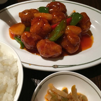 中国飯店 紫玉蘭 - 昔ながらの酢豚