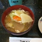 Sushi Choushimaru - あら汁　平日お昼は無料
                        