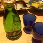 h Mekikinoginji - 日本酒を熱燗で