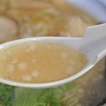 麺屋 無双 - 麺屋無双・ごっつ魚ラーメン スープ(2015.10)