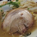麺屋武蔵 巌虎 - チャーシュ肉感