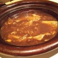 中國菜 心香 - ふかひれ・フォアグラ・タラバ蟹の煮込み土鍋仕立