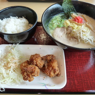 淡路サービスエリア 下り線 フードコート_1