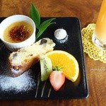 Cafe 客殿 - 2016年1月　本日のケーキプレート【800円】