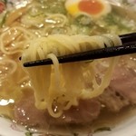 餃子の王将 - 牛骨塩ラーメン(2016.03)