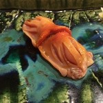 うを徳 - 赤貝（握り）