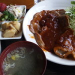 いくのや - ポークチャップ850円、おかずどれも旨い！