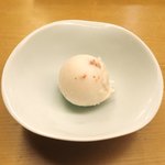 鮨 一新 - 【'16/03/01撮影】一新すし会席 3240円 のストロベリーマスカルポーネ