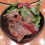 Yakiniku Motsunabe Gozouroppu - 茹でタンポン580円