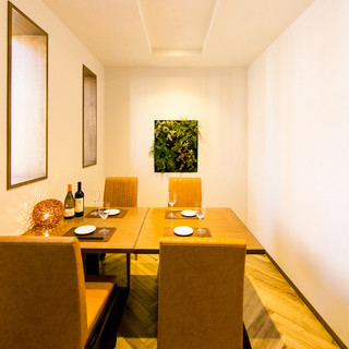 [Currently not available for reservations] Enjoy Organic Food food in a clean private room