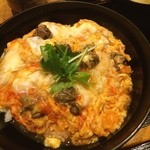 宮崎地鶏炭火焼 車 - 地鶏丼
            濃厚卵の
            極上品