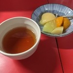 中村家 - ビックリ(;'∀')　ほうじ茶かと思ったら紅茶だった。