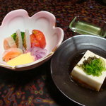 湯ヶ島温泉 湯本館 - 豆腐とサラダ
