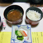 ゆの宿 かいり - 夕食（コシヒカリ・漬物・赤だし）